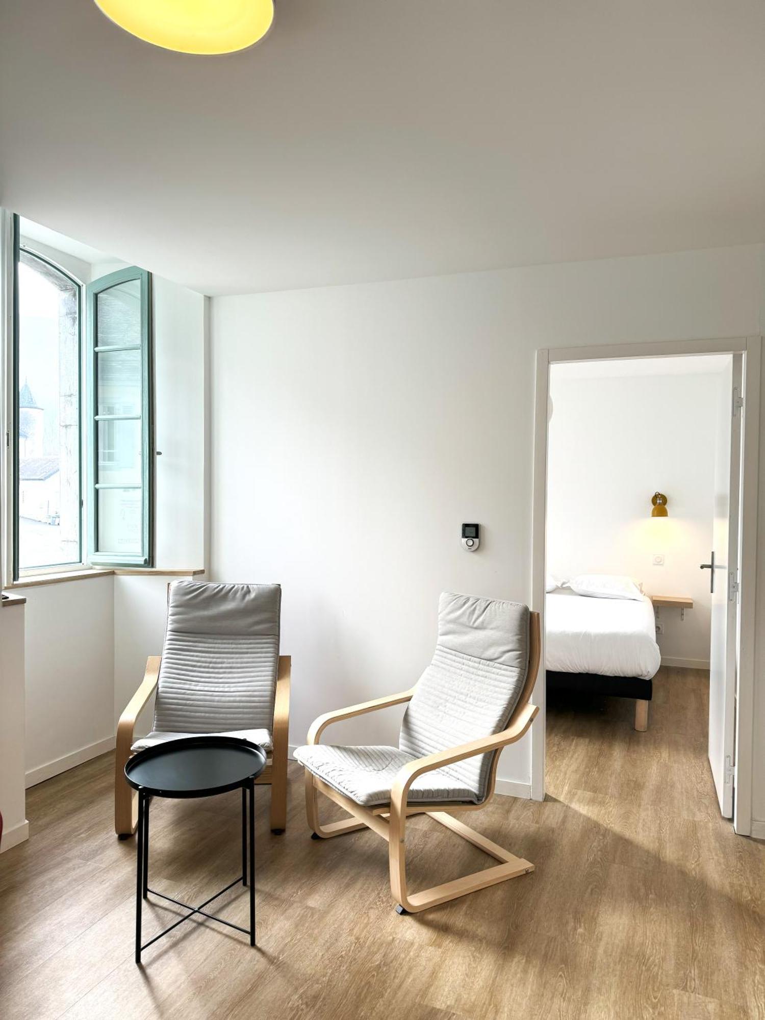Le Mandragot Aparthotel Bedous Bagian luar foto